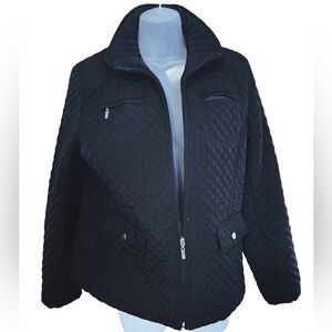 White Stag EUC Black Quilted Zipper Jacket Size 8/10. No Signs of Wear.